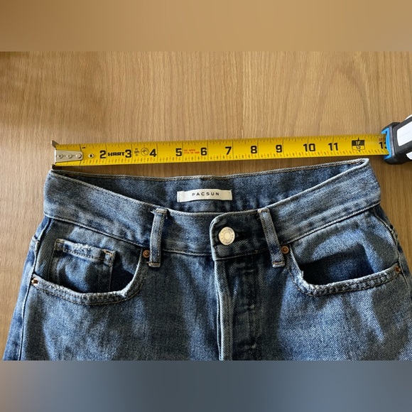 PacSun| Ultra High Rise Slim Jeans, Distressed Style—Size 25••• - Picture 13 of 14